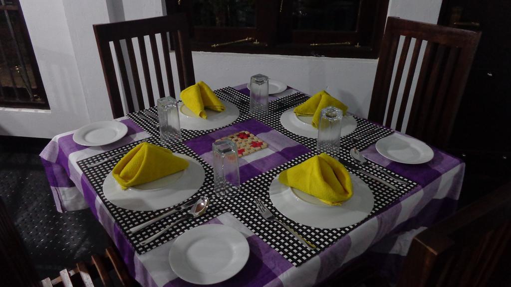 Tamarind Blue Hotel Tangalle Exterior photo