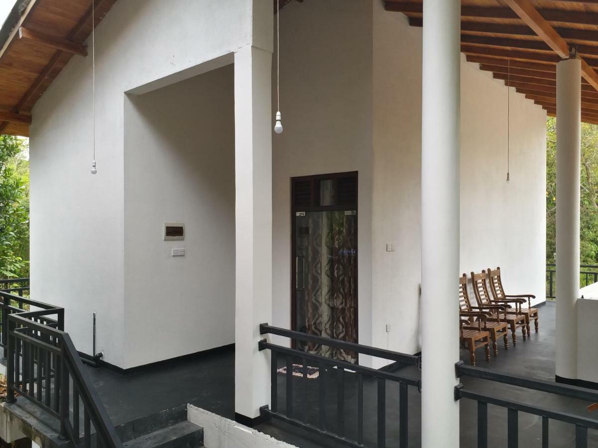 Tamarind Blue Hotel Tangalle Exterior photo