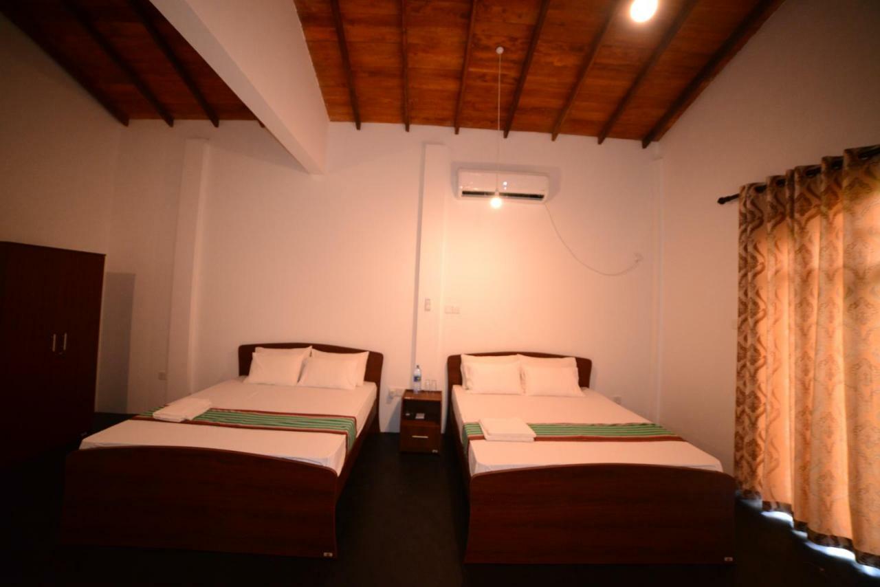 Tamarind Blue Hotel Tangalle Exterior photo