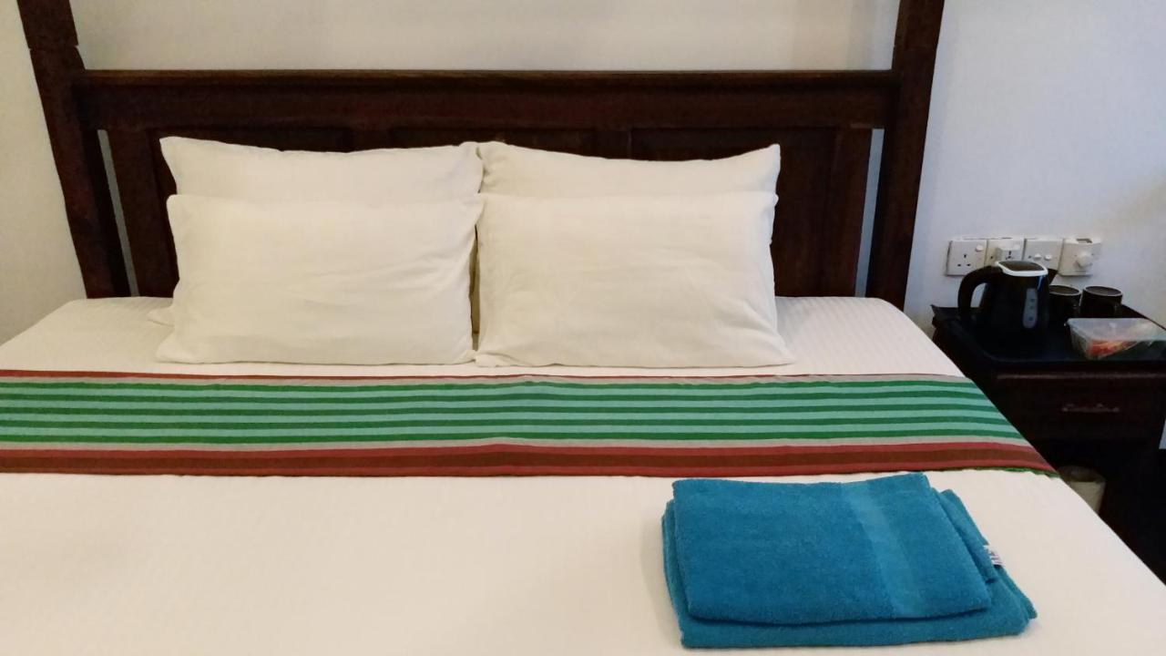 Tamarind Blue Hotel Tangalle Exterior photo